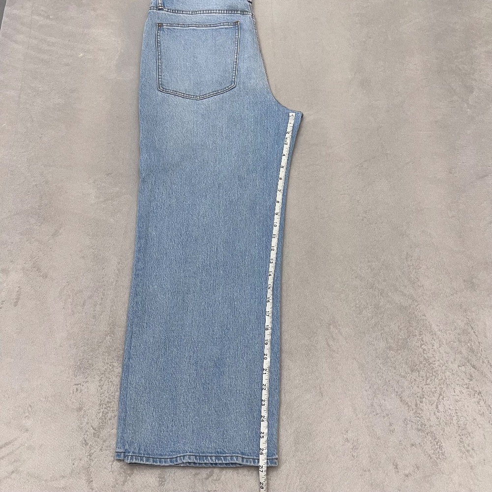 Madewell Light Blue Cropped Ankle Jeans - Picture 10 of 13